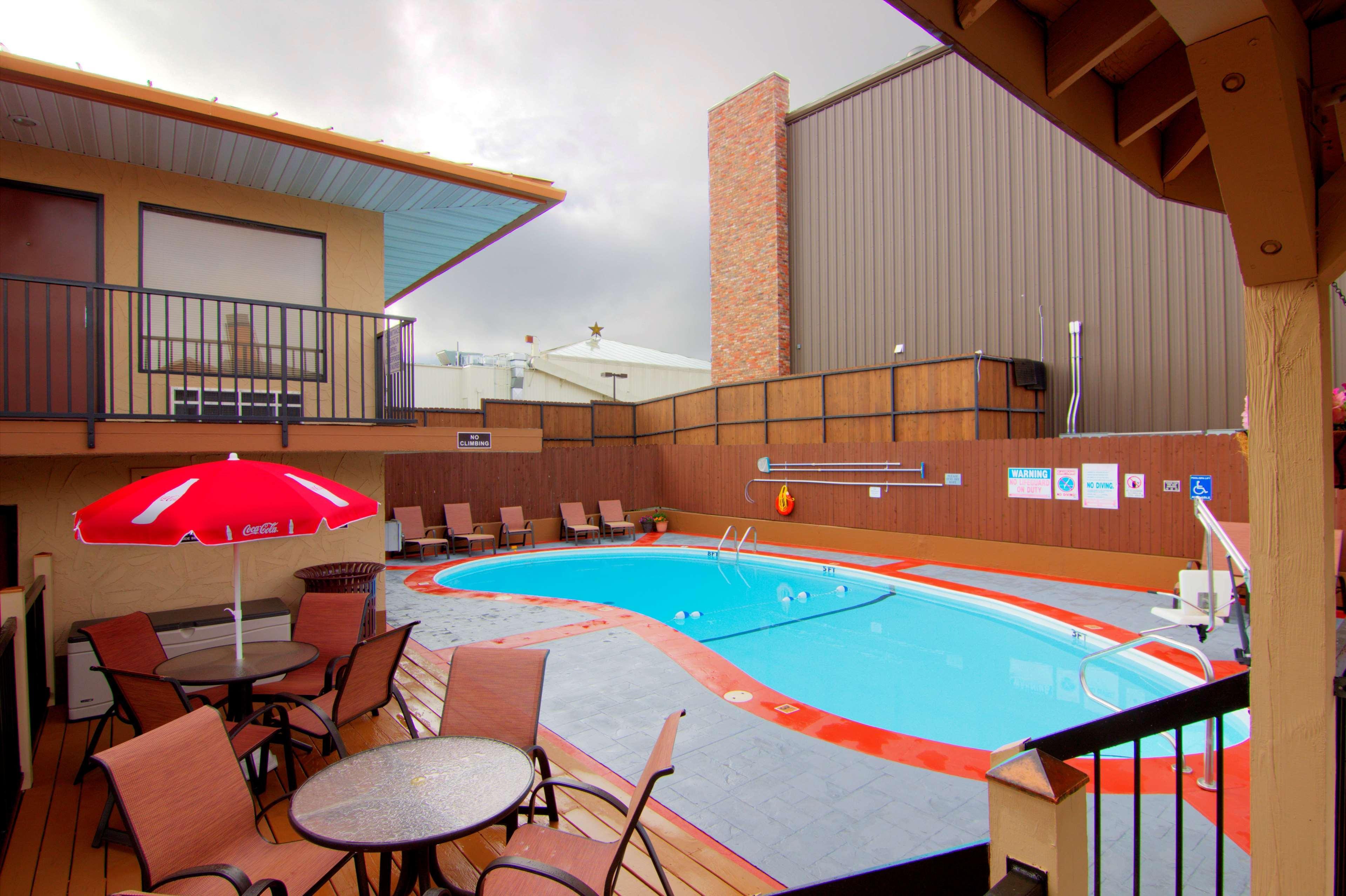 Best Western Center Pointe Inn Брэнсон Экстерьер фото