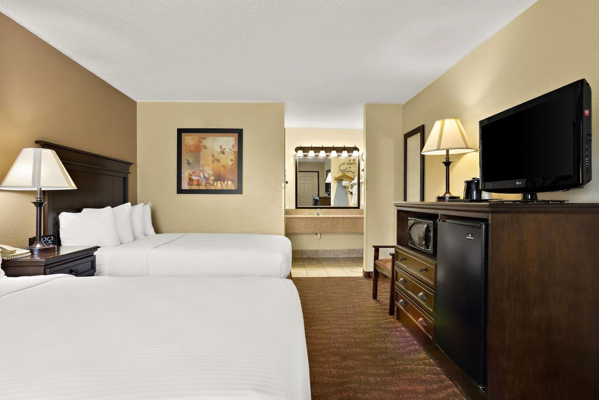 Best Western Center Pointe Inn Брэнсон Экстерьер фото